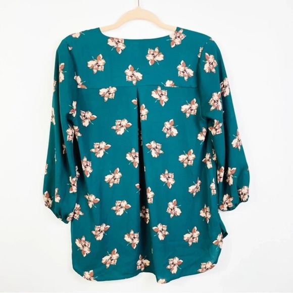 Stitch Fix West‎ Kei Kelly Green Floral Top Size Small - Picture 4 of 5